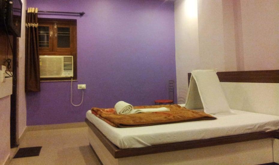 Hotel Pakeeza 阿杰梅尔 外观 照片