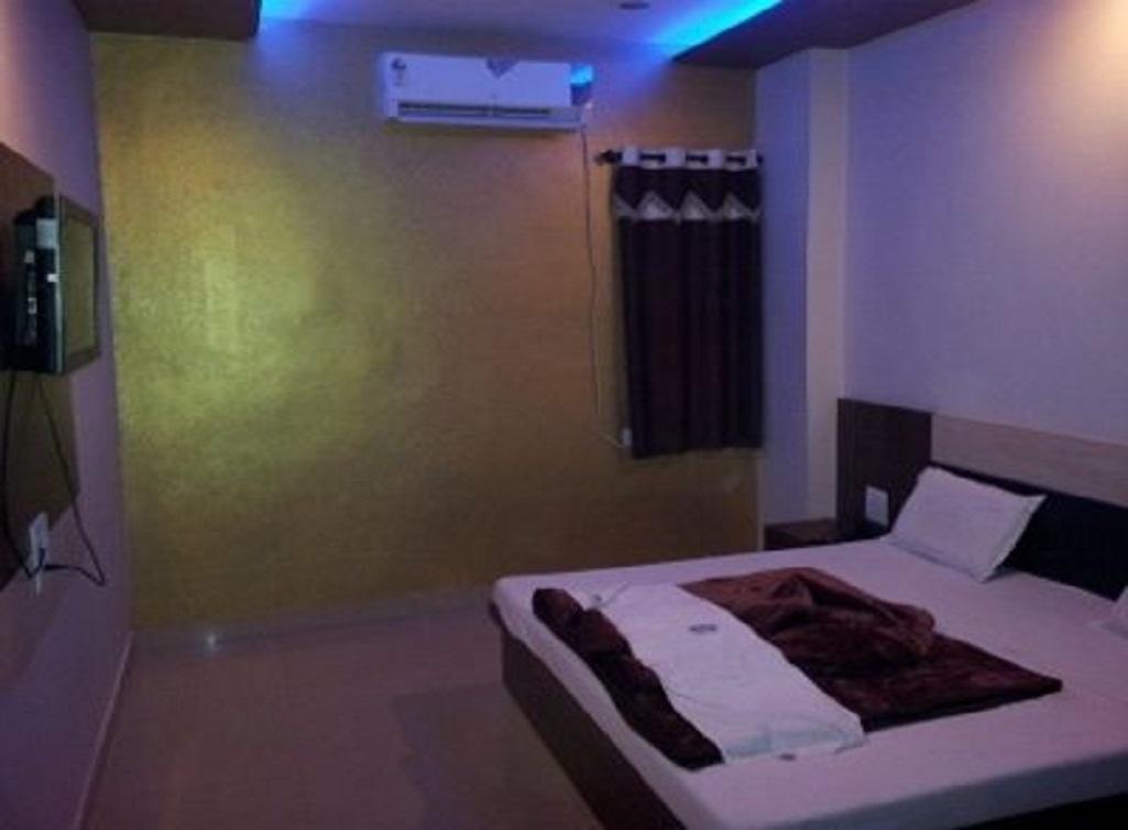 Hotel Pakeeza 阿杰梅尔 外观 照片